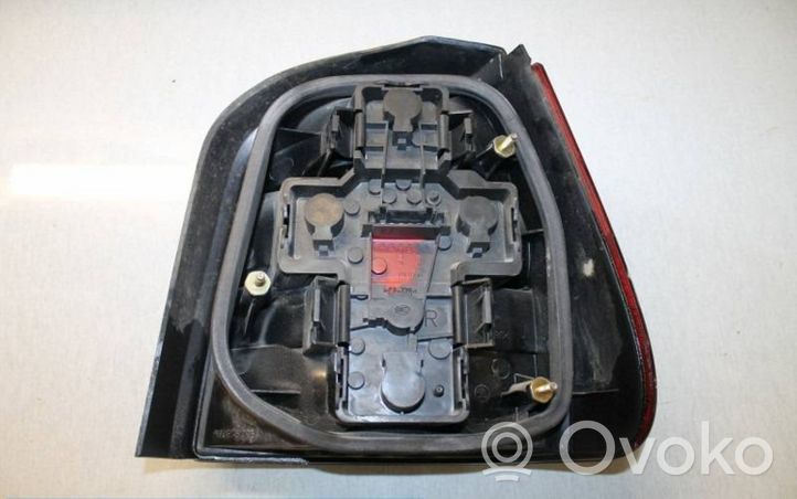 Skoda Felicia II Lampa tylna 6U09450595A