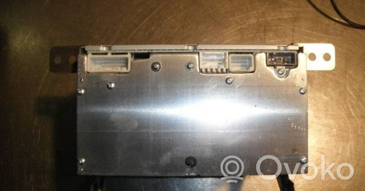 Nissan Navara Panel / Radioodtwarzacz CD/DVD/GPS 281845X46B