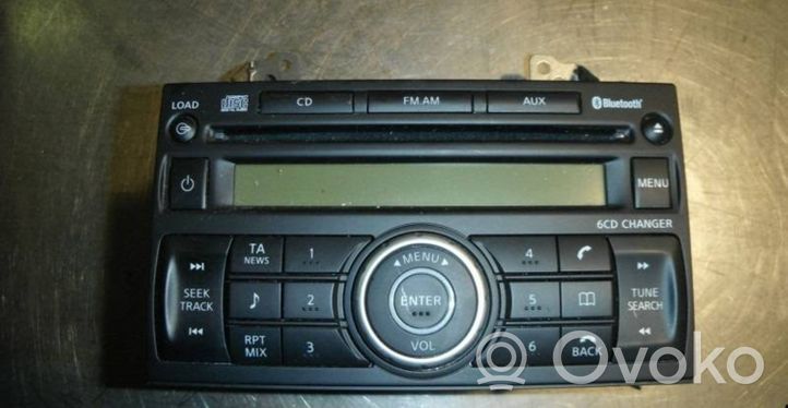 Nissan Navara Panel / Radioodtwarzacz CD/DVD/GPS 281845X46B