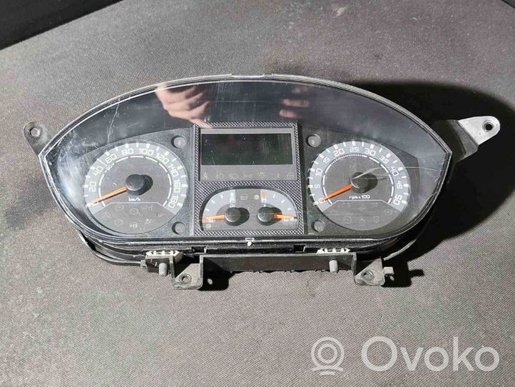 Iveco Daily 35 - 40.10 Speedometer (instrument cluster) 503001480100