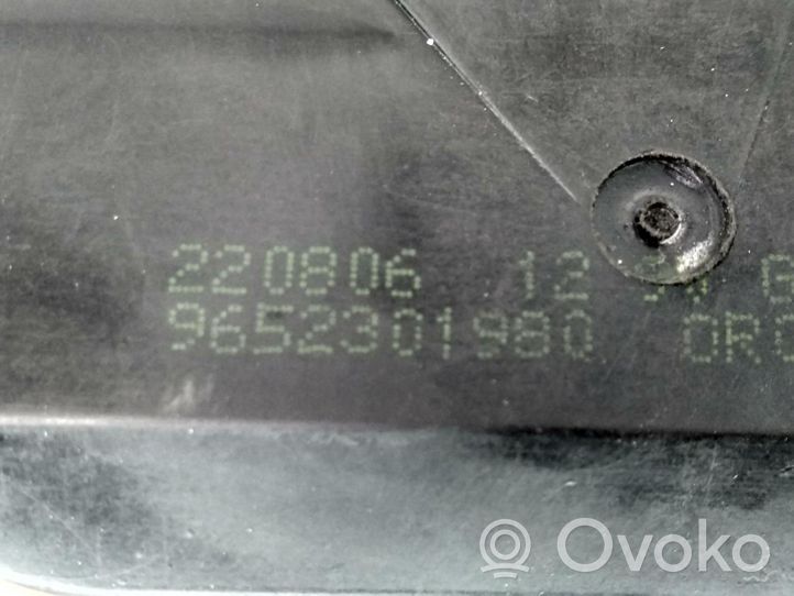 Volvo 850 Loquet de verrouillage de hayon 9652301980