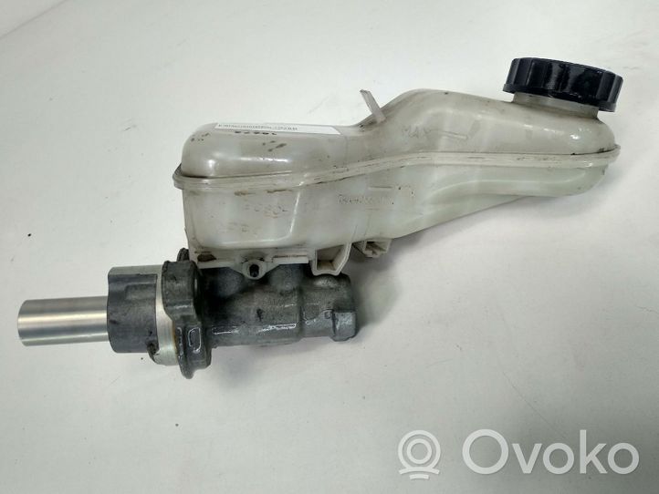 Toyota Auris E210 Cilindro del sistema frenante 0204Y24234