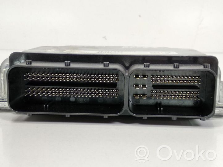 Nissan Primera Sterownik / Moduł ECU MB2797009240