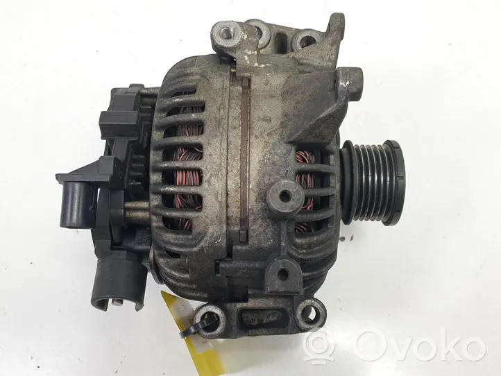 Mercedes-Benz E W211 Generatore/alternatore A0131540002