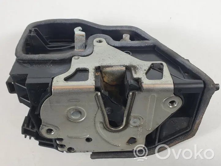 BMW 1 E81 E87 Serrure de porte coulissante 7202144