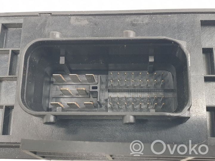 Audi Q7 4M Kiti valdymo blokai/ moduliai 4F0907280B
