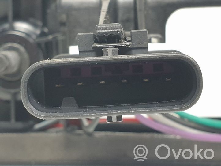 Jeep Cherokee Lampa oświetlenia tylnej tablicy rejestracyjnej 1UT72RXFAA