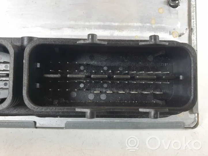 Ford Fiesta Unidad de control/módulo del motor S110678003F