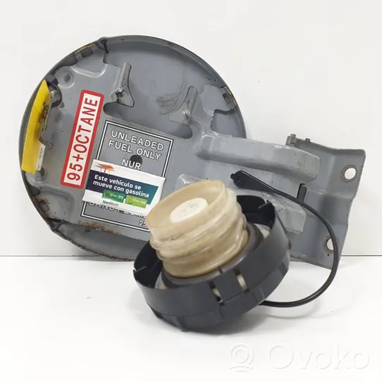 Mitsubishi Grandis Tappo del serbatoio del carburante 