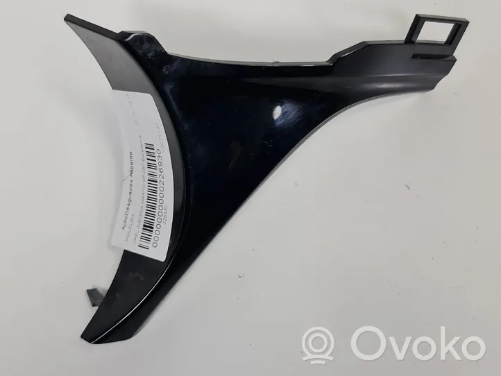 Nissan Primera Moulure 89017281