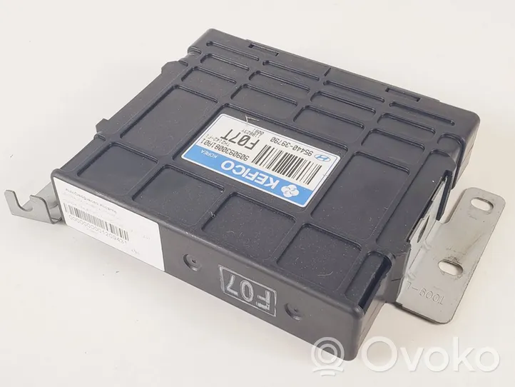 Hyundai Trajet Module de contrôle de boîte de vitesses ECU 909030081A01