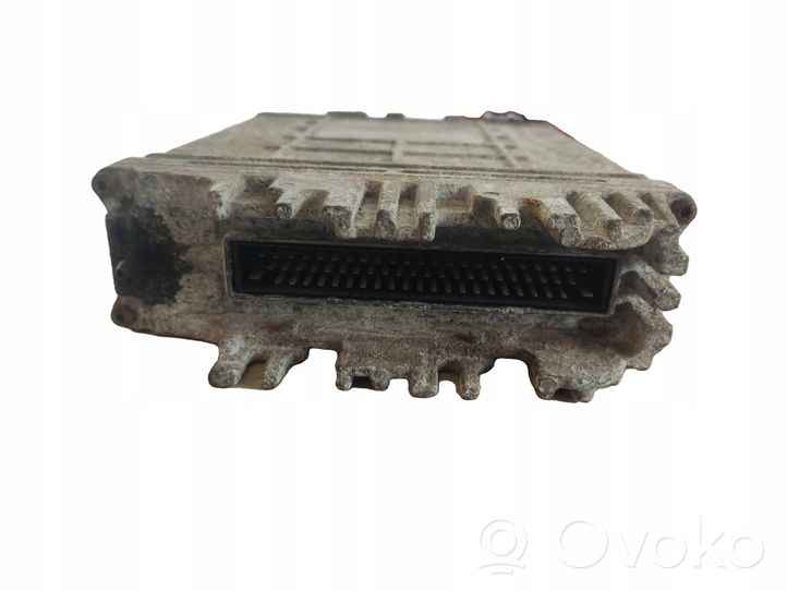 Seat Cordoba (6K) Komputer / Sterownik ECU silnika 028906021DK