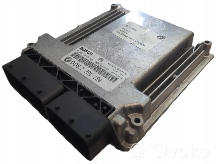 BMW 1 E81 E87 Komputer / Sterownik ECU silnika 0281010565