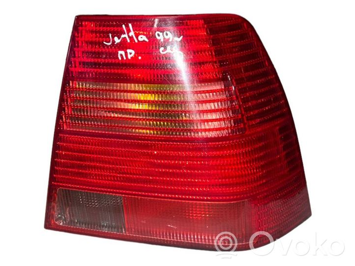 Volkswagen Jetta IV Lampa tylna 1J5945096S