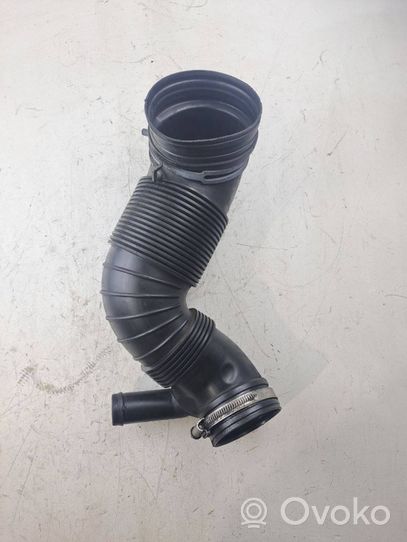 Volkswagen Touran II Tube d'admission d'air 3C0129654