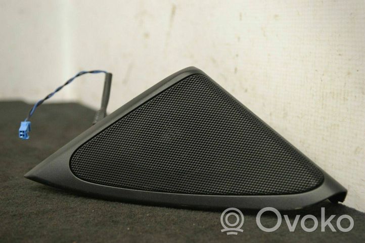 BMW 7 F01 F02 F03 F04 Front door speaker cover trim 7226611