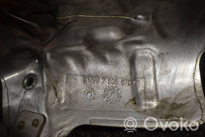 BMW 7 F01 F02 F03 F04 Išmetimo termo izoliacija (apsauga nuo karščio) 7605670