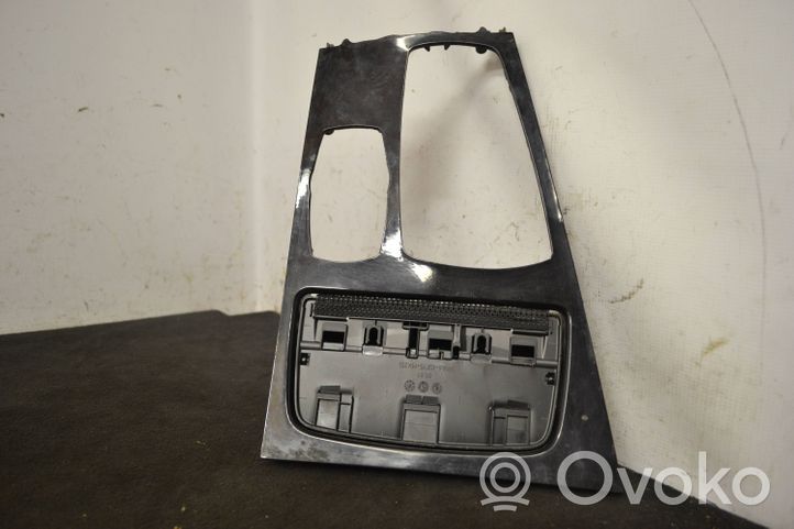 BMW 7 F01 F02 F03 F04 Przedni uchwyt na kubek tunelu środkowego 9113863