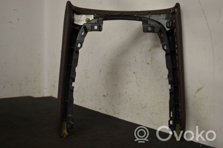 BMW 7 G11 G12 Kita centrinė konsolės (tunelio) detalė 9352292