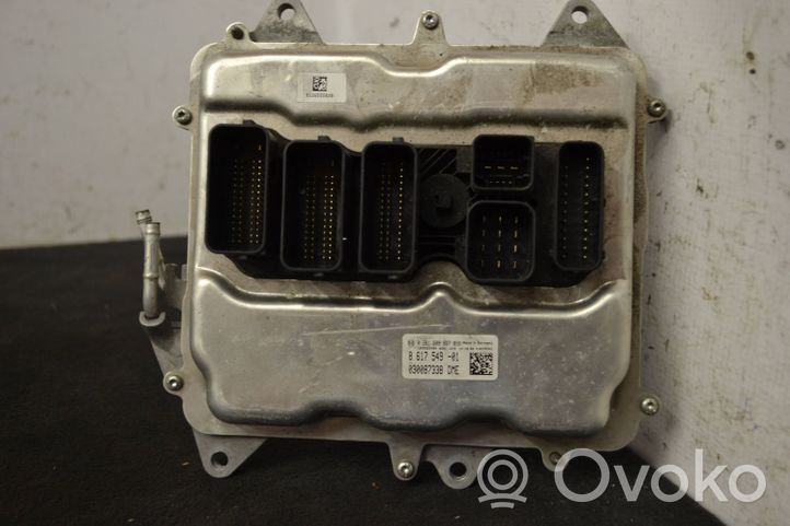 BMW M5 Altra parte del vano motore 8617549