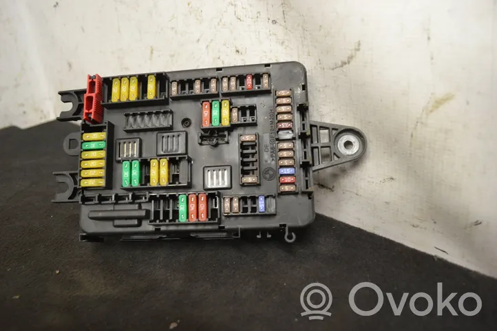 BMW 3 F30 F35 F31 Module de fusibles 9389070