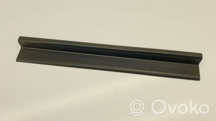 Volkswagen Golf I Rear sill trim cover 