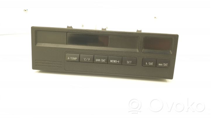 BMW 3 E36 Monitori/näyttö/pieni näyttö 8357653