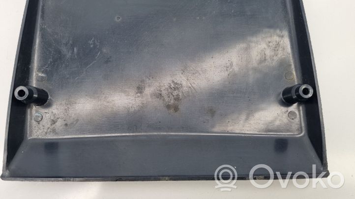 Volvo 740 Kita salono detalė 