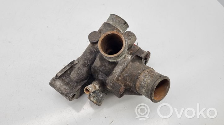 BMW 3 E30 Termostat / Obudowa termostatu 1265055