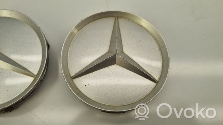 Mercedes-Benz 190 W201 Radnabendeckel Felgendeckel original 2014010225