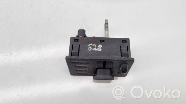 BMW 5 E28 Light switch 1369946