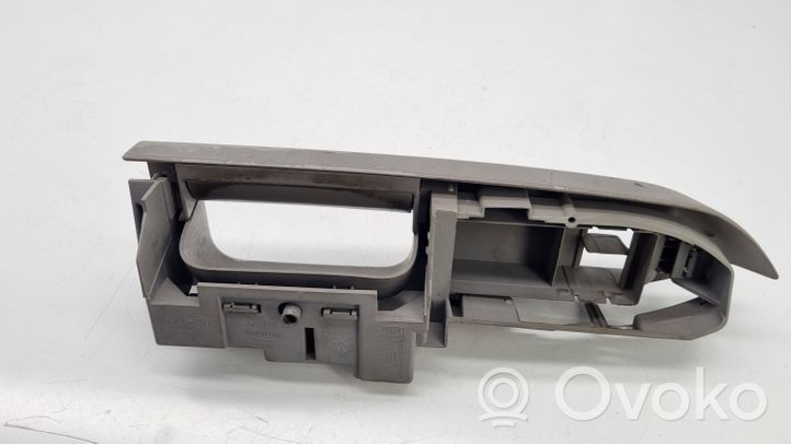 Volkswagen Caddy Rivestimento della maniglia interna per portiera anteriore 1T1867179A