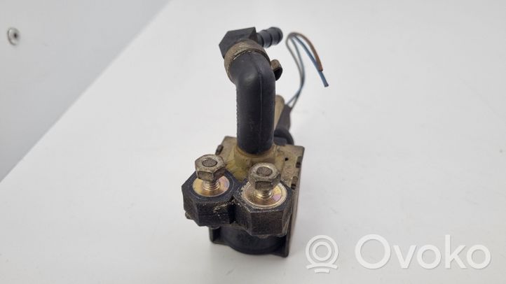 Audi 80 90 B3 Solenoidinis vožtuvas 026906283B