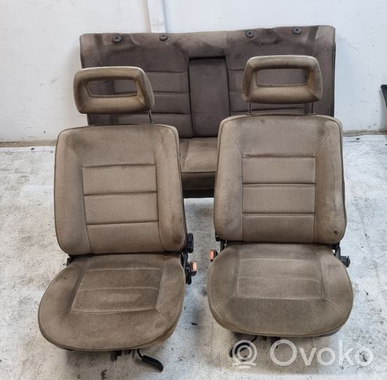 Audi 100 200 5000 C3 Set sedili 