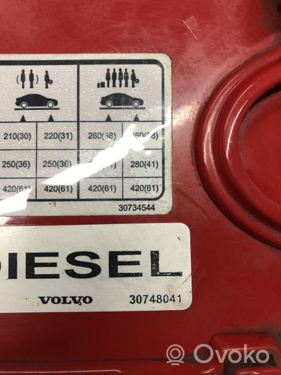 Volvo S60 Bouchon, volet de trappe de réservoir à carburant 30748041