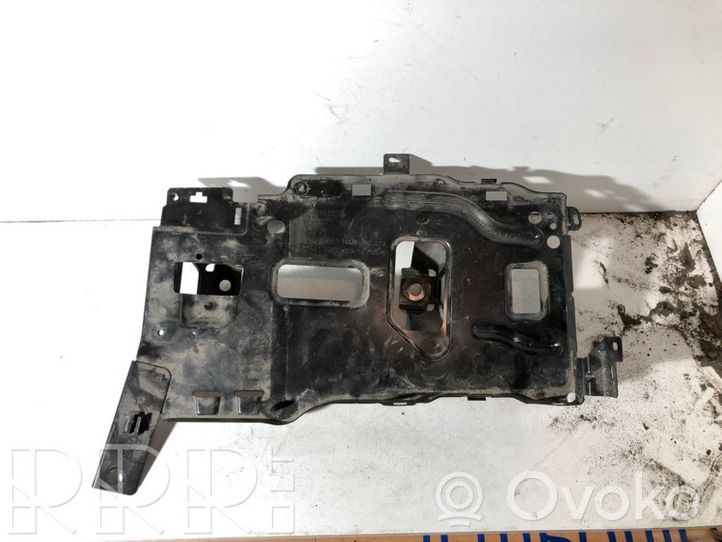 Peugeot 5008 Boîte de batterie 981528858000