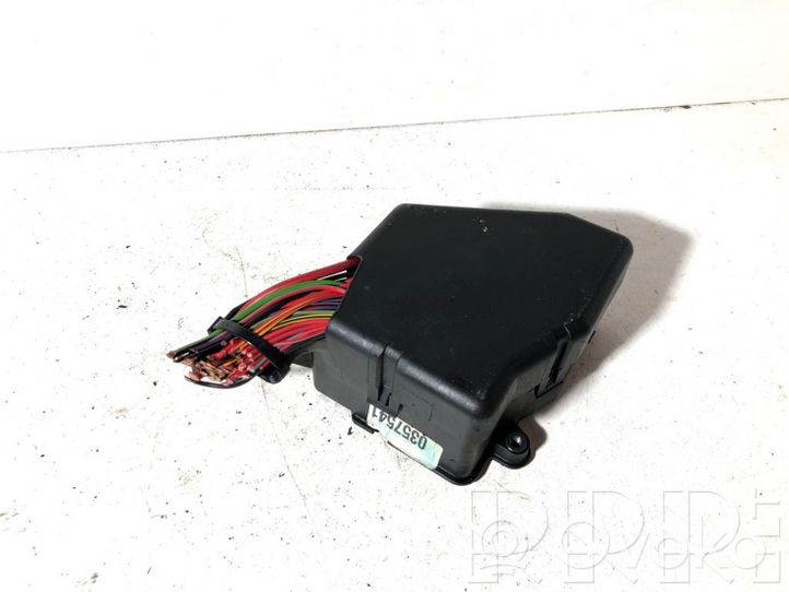 Audi A4 S4 B7 8E 8H Fuse module 0357541