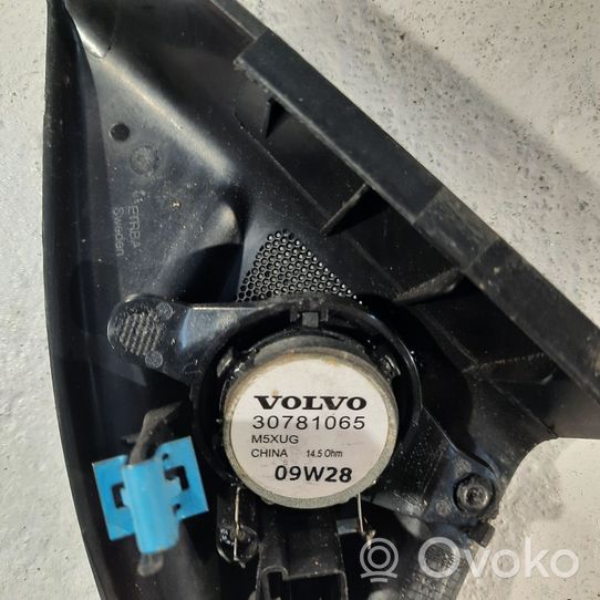 Volvo V70 Lautsprecher Hochtöner Tür vorne 30781065