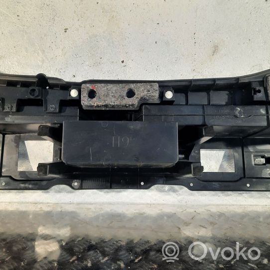 Toyota RAV 4 (XA40) Schowek deski rozdzielczej 5857742130