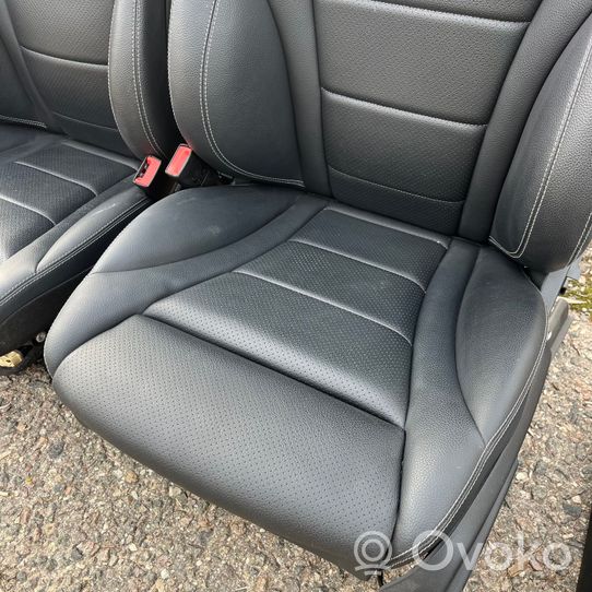 Mercedes-Benz GLC X253 C253 Set interni 