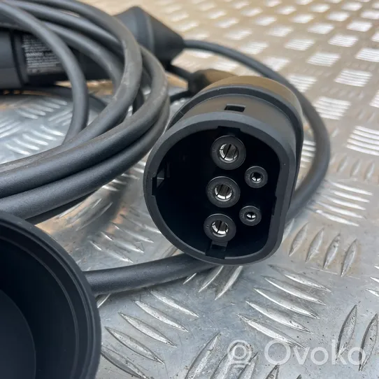 Volvo XC40 Kabel do ładowania samochodu elektrycznego 32257799