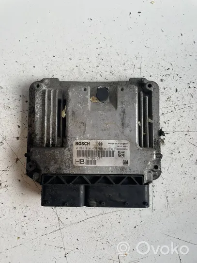 Opel Vectra C Sterownik / Moduł ECU 0281014450