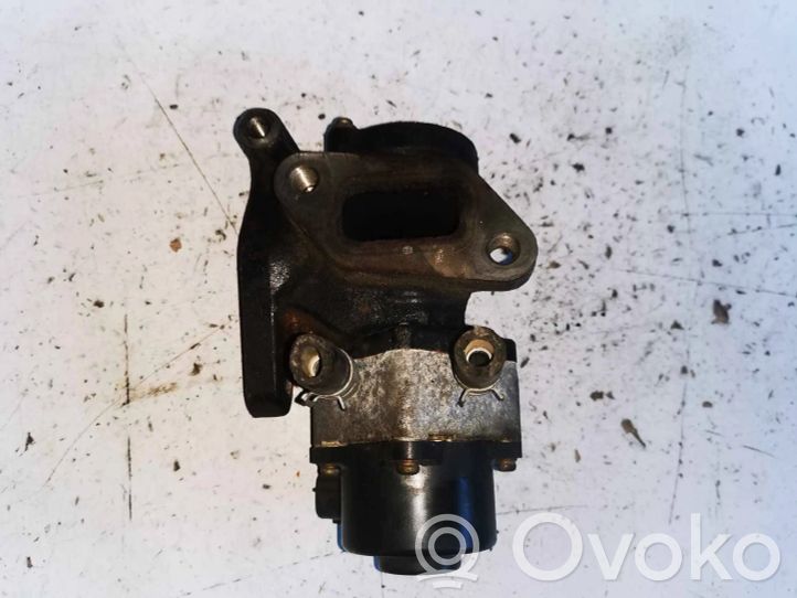 Nissan XTrail T30 EGR valve, 45.00 € RRR