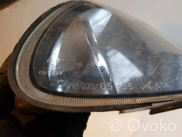 Toyota Avensis T220 Front indicator light 019794