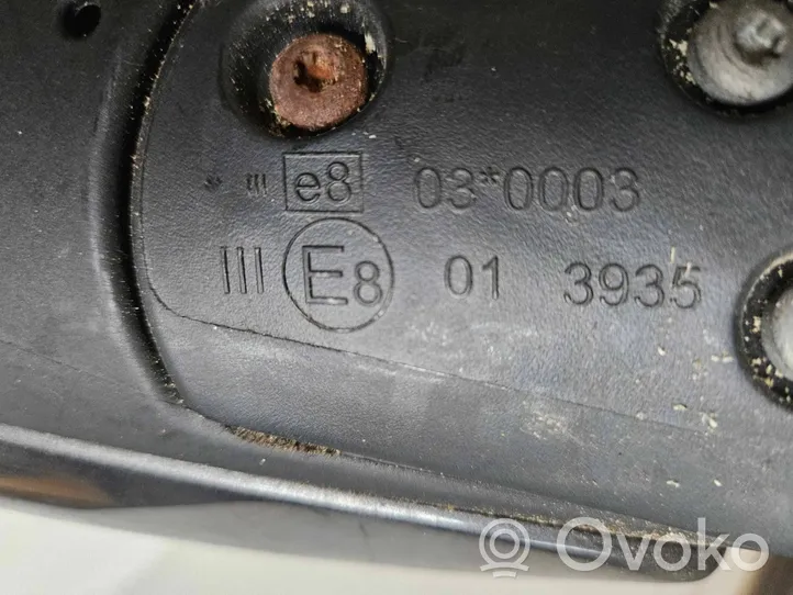 Toyota Yaris Veidrodėlis (elektra valdomas) E8013935