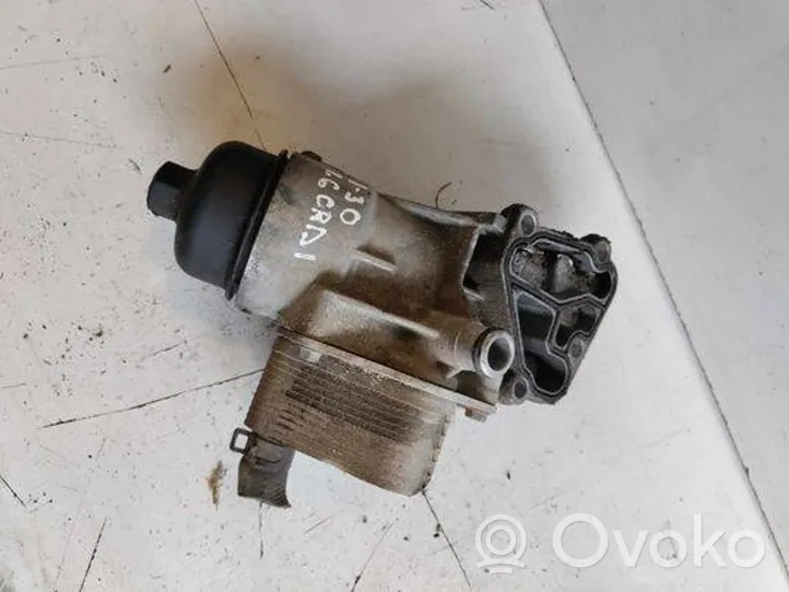 Hyundai i30 Supporto di montaggio del filtro dell’olio 264102A501