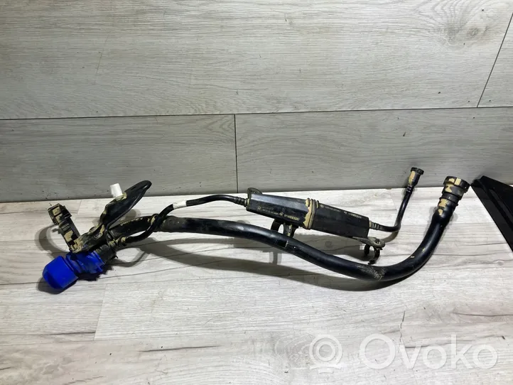 DS Automobiles 3 Crossback Tube de remplissage AdBlue P1011316