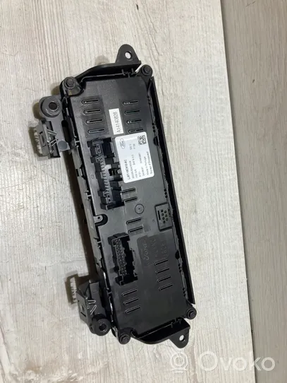 Ford Kuga III Climate control unit lj6t18c612ac