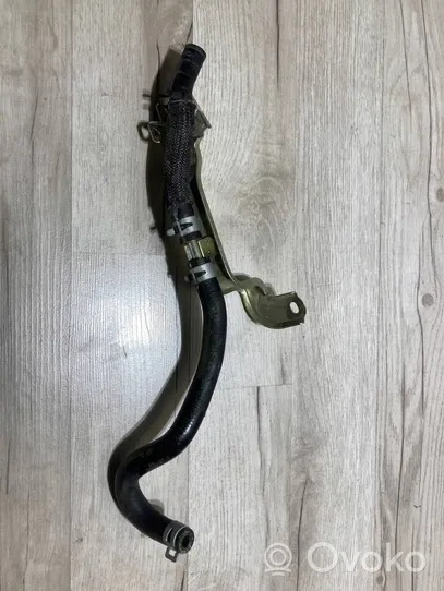 Toyota Hilux VIII Tuyau d'alimentation conduite de carburant 