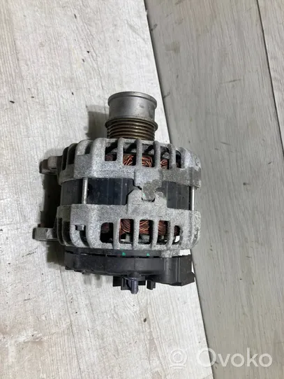 Volkswagen Beetle A5 Alternator 04C903023T